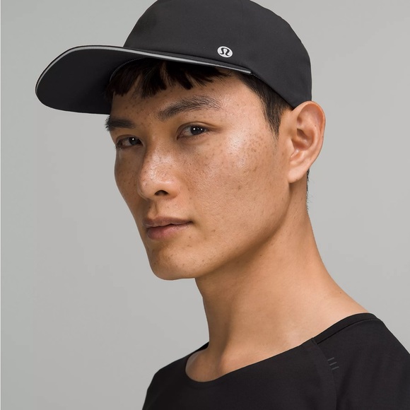 Lululemon Black Fast and Free Running Hat OS - Picture 4 of 8